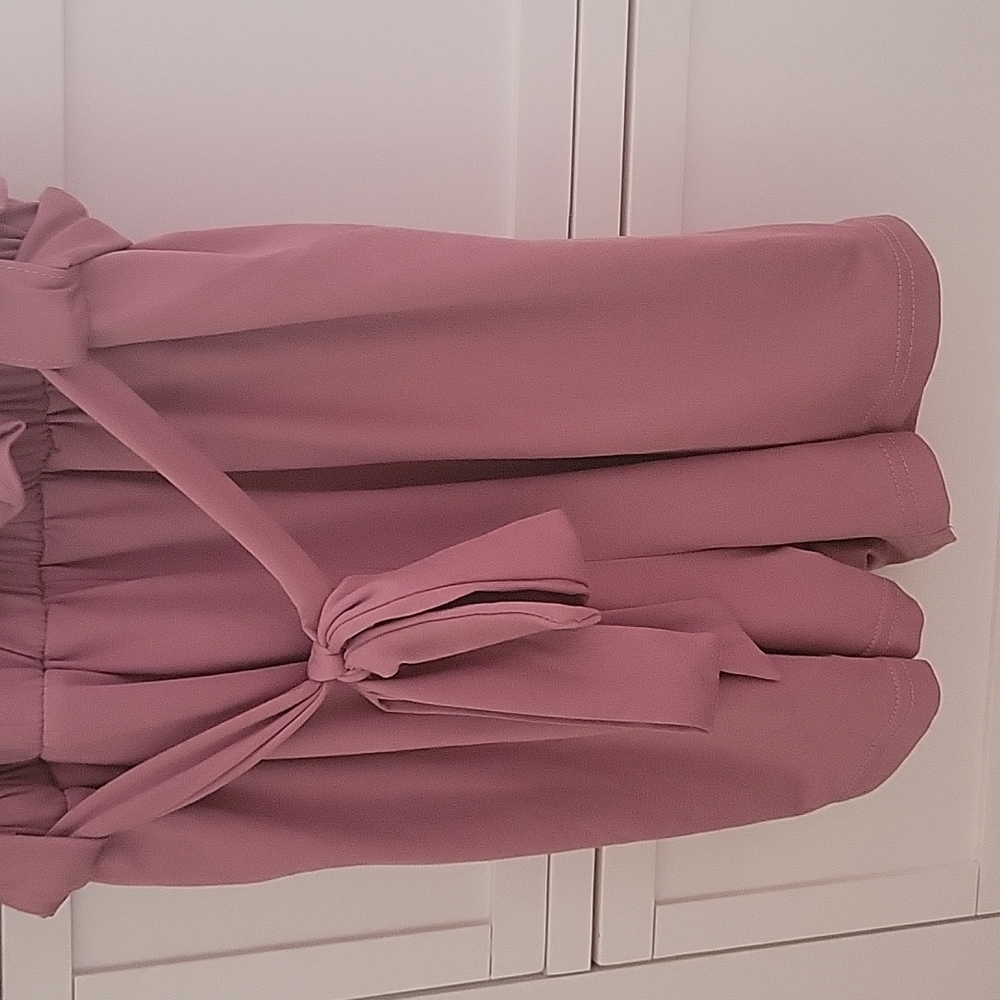 Romper - Picture 3 of 4